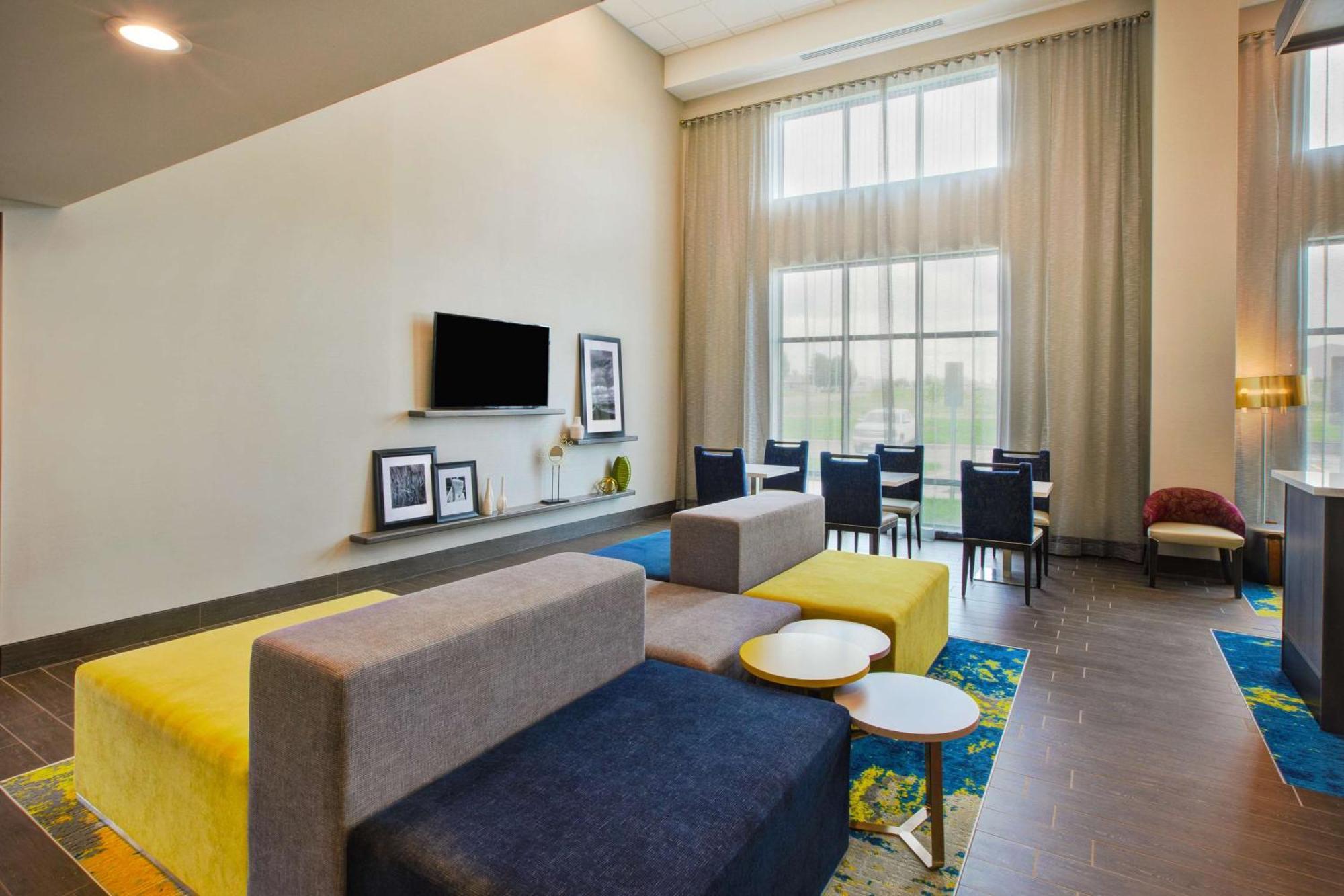 Hampton Inn & Suites By Hilton, Southwest Су-Фолс Экстерьер фото